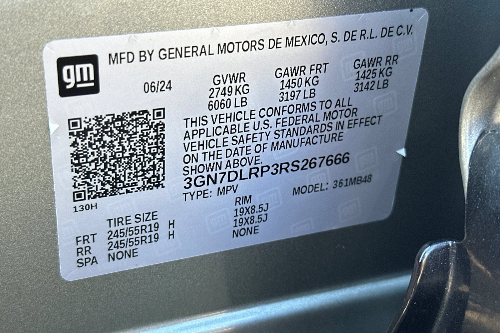 Used 2024 Chevrolet Equinox EV LT FWD image 55