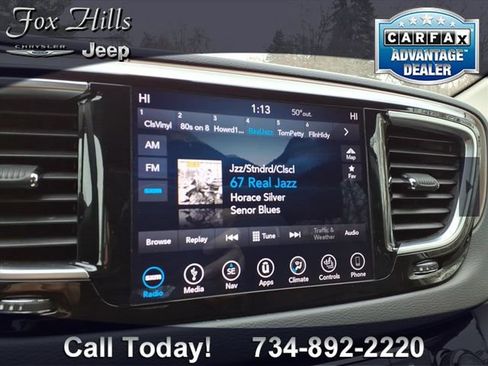 Used 2018 Chrysler Pacifica Touring-L Plus w/ Tire & Wheel Group image 20