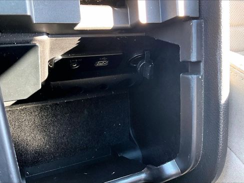 Used 2013 Ford Mustang Premium w/ Comfort Pkg image 32