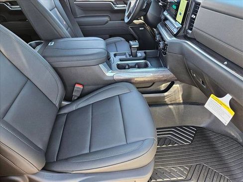 New 2026 Chevrolet Silverado 1500 LTZ w/ LTZ Premium Package image 16