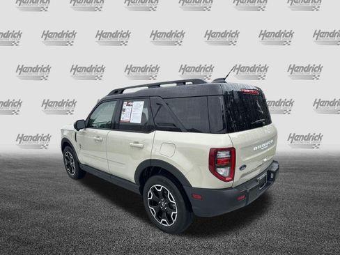 Used 2025 Ford Bronco Sport Outer Banks w/ Outer Banks Tech Package+ AWD/4WD image 8