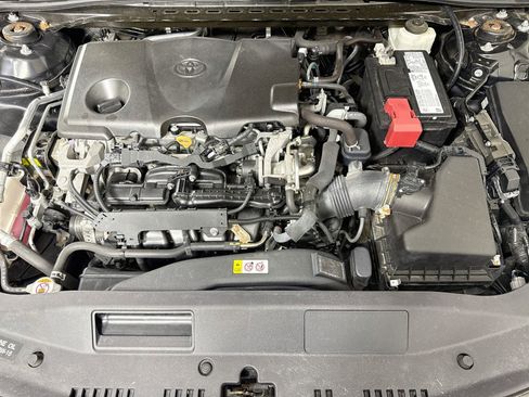 Used 2020 Toyota Camry SE FWD image 27