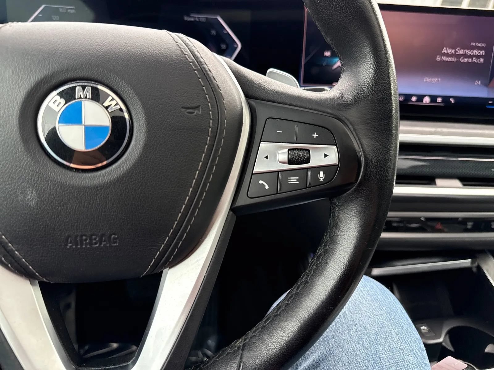 Used 2024 BMW X5 sDrive40i RWD image 19