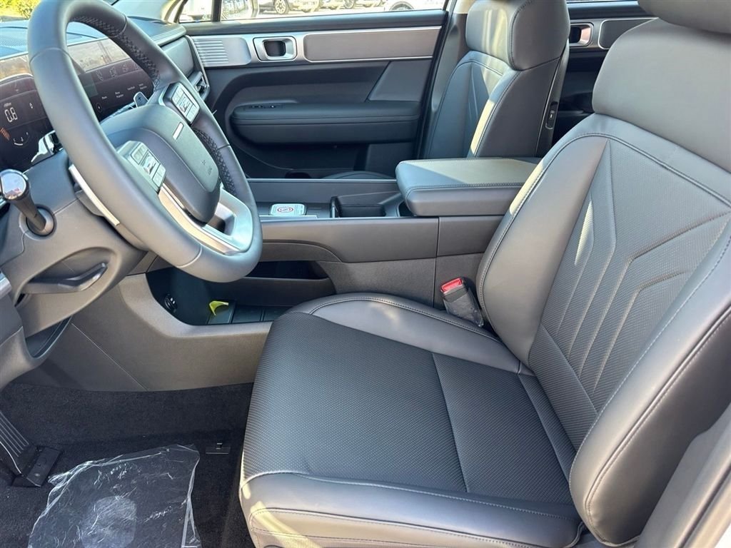 Used 2026 Hyundai Santa Fe SEL FWD image 11