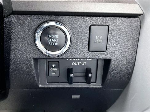 Used 2021 Toyota Tundra SR5 w/ TRD Sport Package image 33