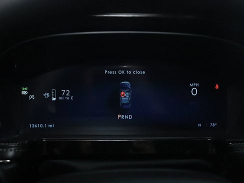Used 2024 Lincoln Corsair AWD image 22