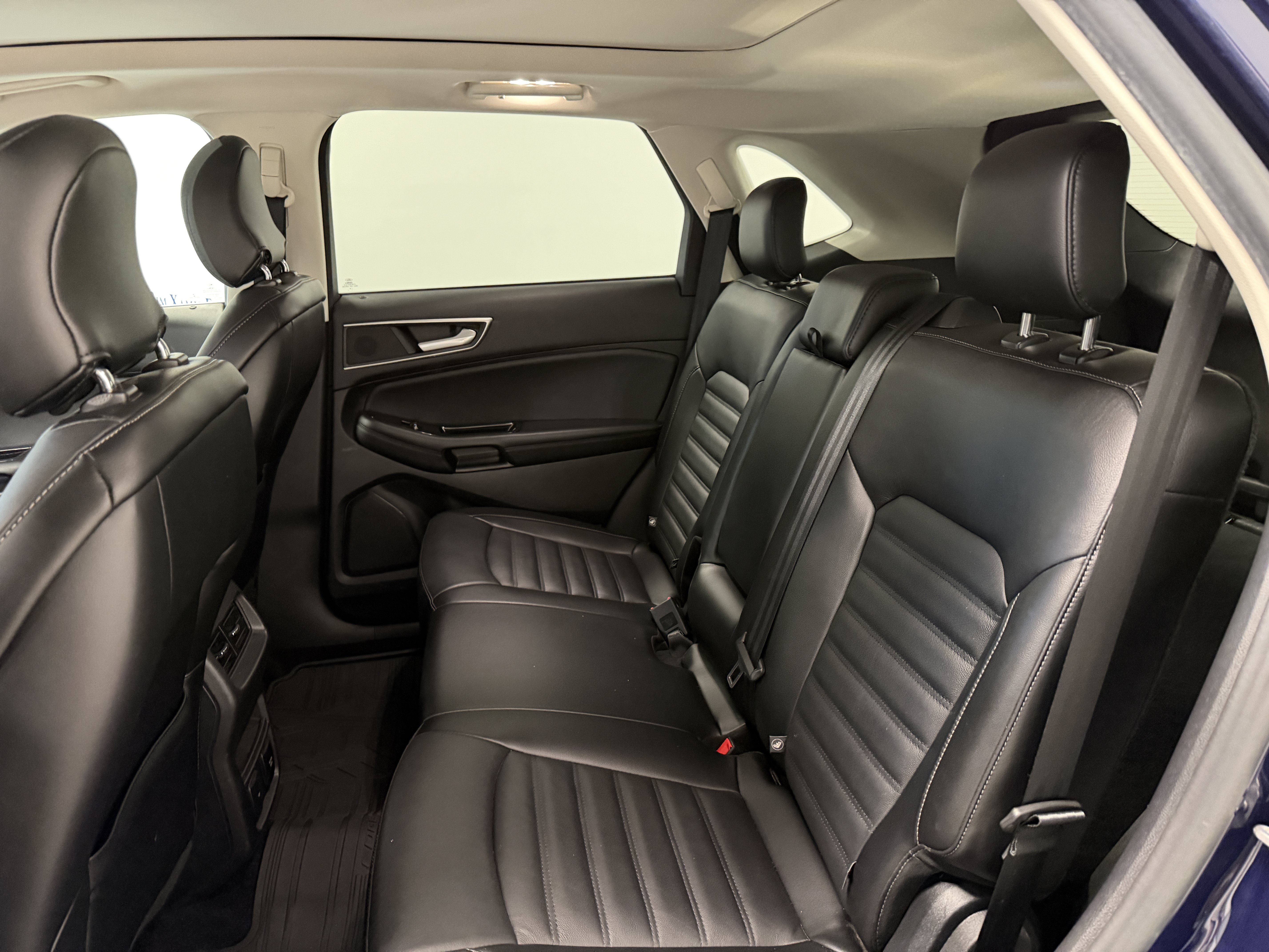 Used 2016 Ford Edge SEL w/ Equipment Group 201A AWD/4WD image 20