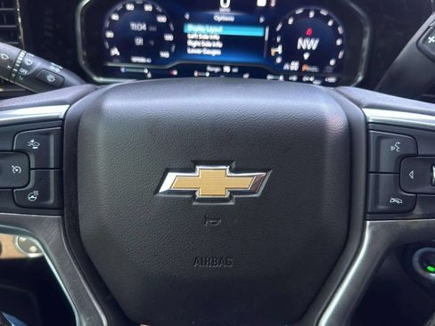 Used 2022 Chevrolet Silverado 1500 LT w/ Max Trailering Package AWD/4WD image 15
