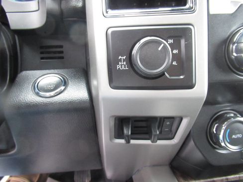 Used 2019 Ford F350 Lariat w/ Lariat Ultimate Package image 21