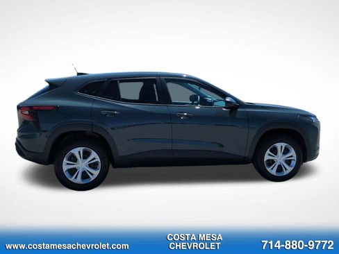 New 2026 Chevrolet Trax LS FWD image 4