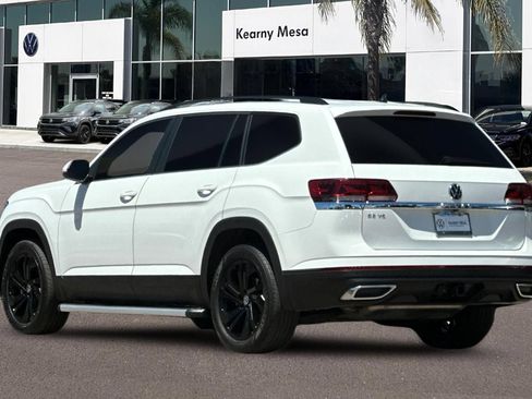 Used 2023 Volkswagen Atlas SE w/ Black Wheel Package FWD image 6