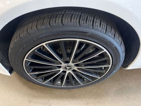 Used 2019 Mercedes-Benz C 300 4MATIC Sedan image 70