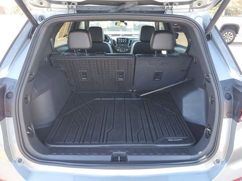 Used 2024 Chevrolet Equinox RS image 32