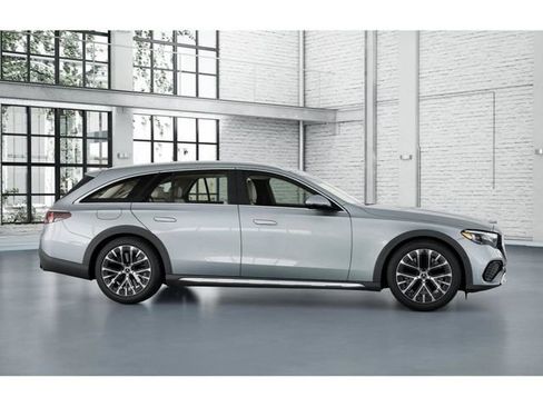 New 2026 Mercedes-Benz E 450 4MATIC All-Terrain Wagon image 15
