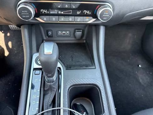Certified 2025 Nissan Sentra SV w/ All-Weather Package FWD image 14