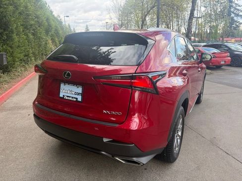 Used 2018 Lexus NX 300 FWD w/ Comfort Package image 4