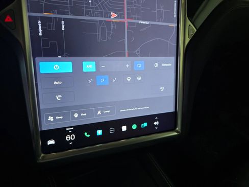 Used 2014 Tesla Model S 85 image 28