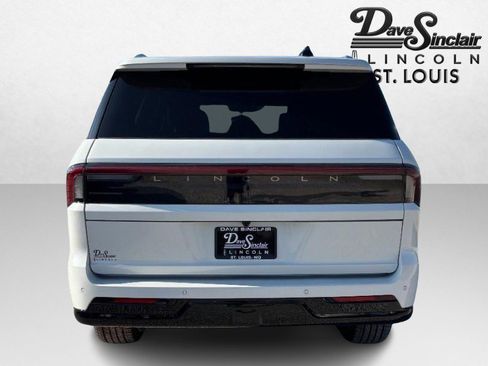 New 2026 Lincoln Navigator L Reserve image 6