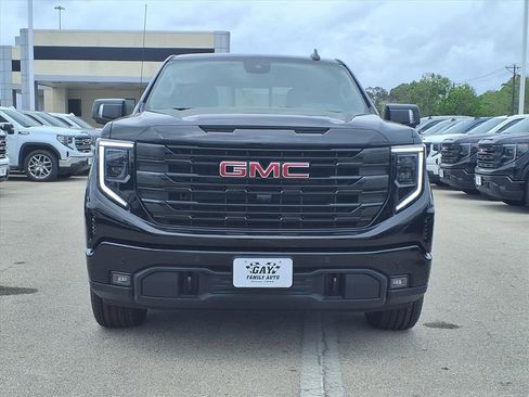 New 2026 GMC Sierra 1500 Elevation w/ Elevation Premium Package RWD image 5