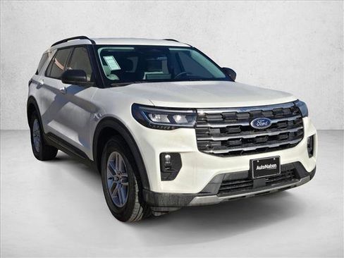 New 2026 Ford Explorer Active w/ Active Comfort Package RWD image 7