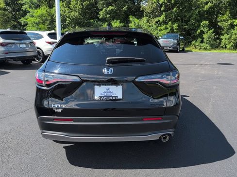 Used 2025 Honda HR-V Sport image 4