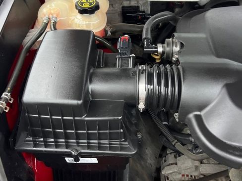 Used 2019 Chevrolet Colorado LT image 43