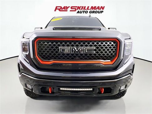 Used 2023 GMC Sierra 1500 AT4 w/ AT4 Premium Package image 2