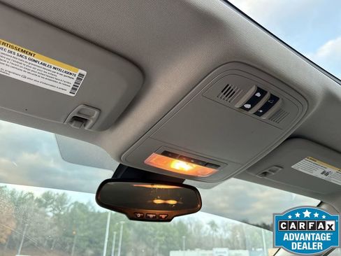 Used 2015 Buick Regal image 15