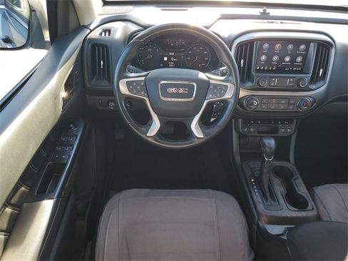 Used 2022 GMC Canyon Denali image 26