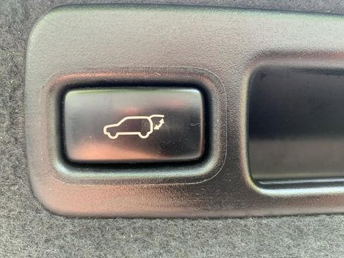 Used 2015 Lexus RX 450h AWD image 30