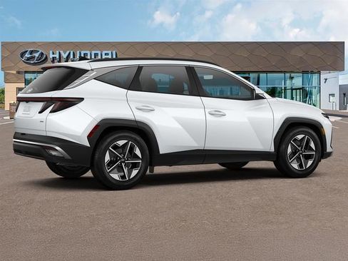 Used 2025 Hyundai Tucson SEL AWD/4WD image 8