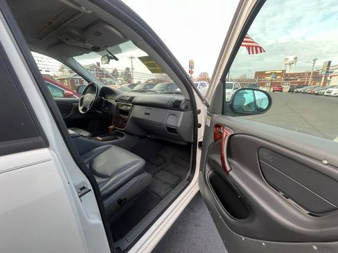 Used 1999 Mercedes-Benz ML 430 4MATIC image 15