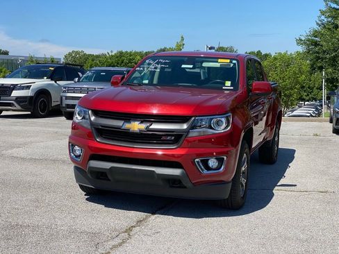 Used 2015 Chevrolet Colorado Z71 AWD/4WD image 3