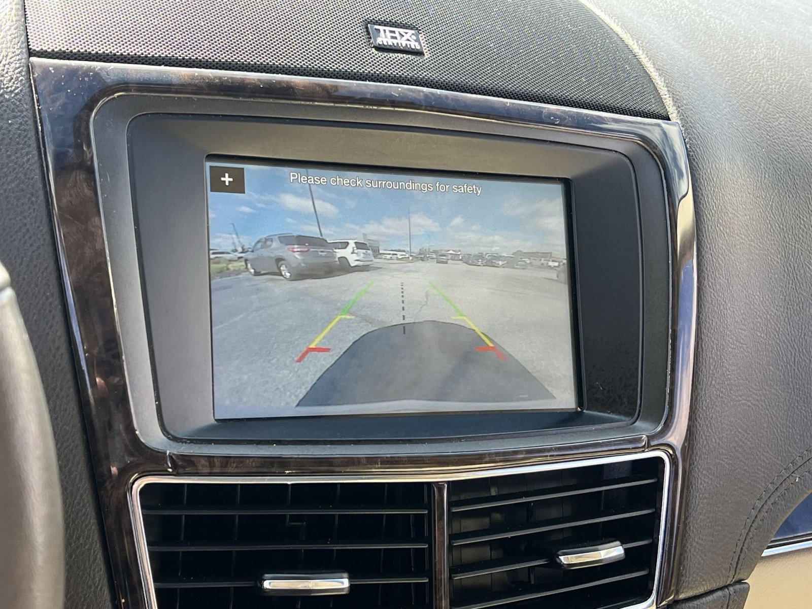 Used 2018 Lincoln MKT AWD w/ Technology Package image 27