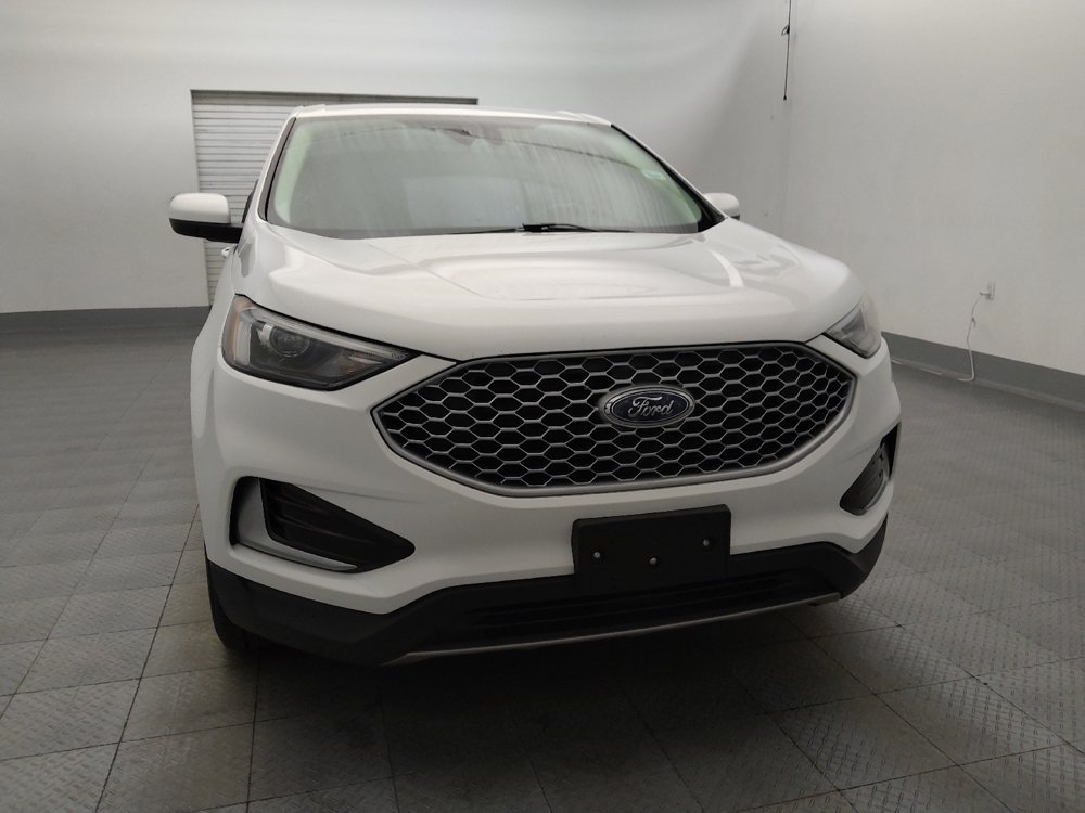 Used 2023 Ford Edge SEL AWD/4WD image 14