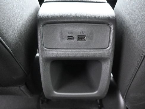 New 2026 Chevrolet Trax LT w/ Midnight Edition FWD image 22