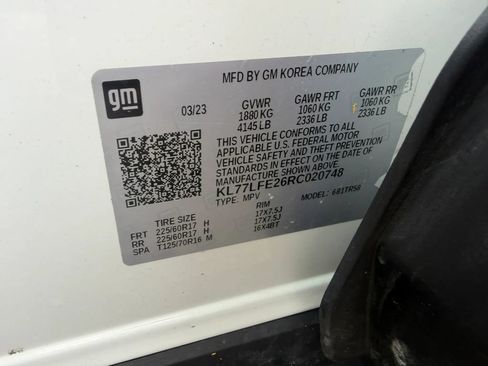 Used 2024 Chevrolet Trax LS w/ LS Convenience Package FWD image 31