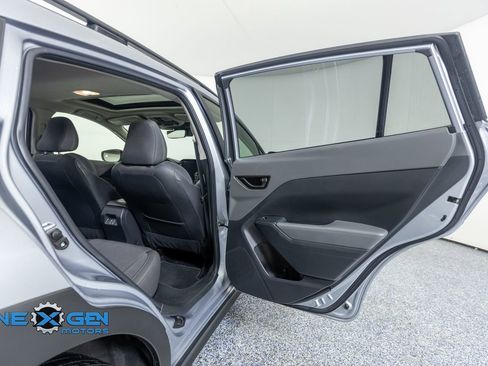 Used 2024 Subaru Crosstrek 2.0i Premium AWD/4WD image 31
