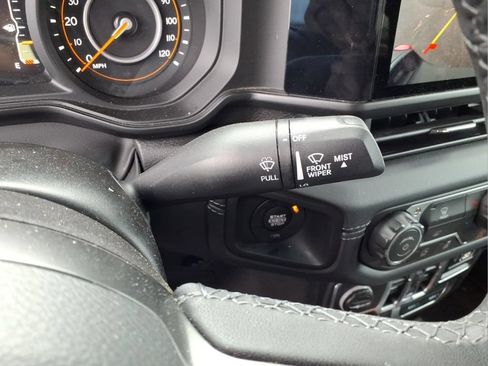 Used 2026 Jeep Gladiator Rubicon AWD/4WD image 22