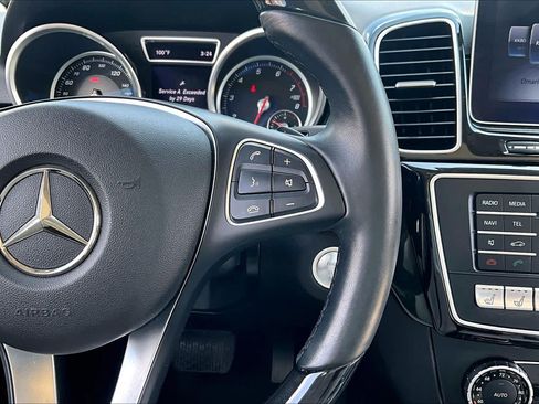 Used 2018 Mercedes-Benz GLE 350 image 25