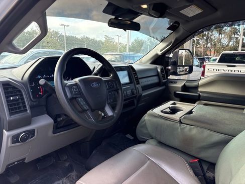 Used 2020 Ford F350 XL w/ Power Equipment Group image 6
