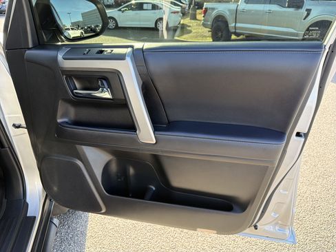 Certified 2023 Toyota 4Runner SR5 Premium w/ Moonroof Package image 27