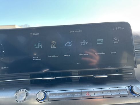 Used 2025 Hyundai Kona Limited AWD/4WD image 60