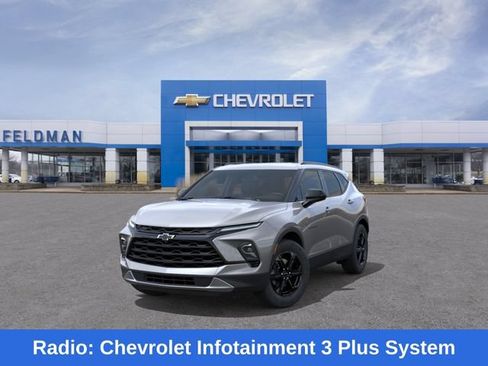 New 2026 Chevrolet Blazer LT w/ Convenience Package FWD image 9
