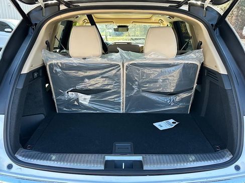 New 2026 Acura MDX w/ Advance Package image 7