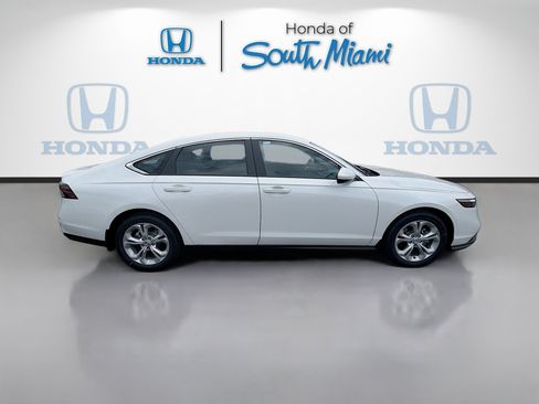 New 2026 Honda Accord LX image 8