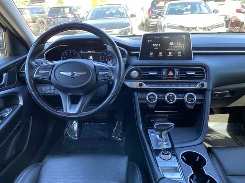 Used 2019 Genesis G70 2.0T Advanced AWD/4WD image 9