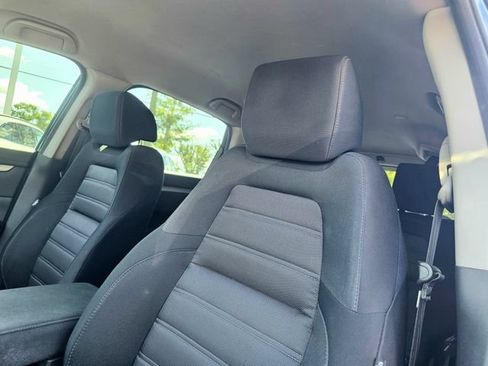 Used 2019 Honda CR-V LX image 19