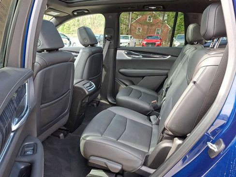 Certified 2023 Cadillac XT6 Premium Luxury image 23