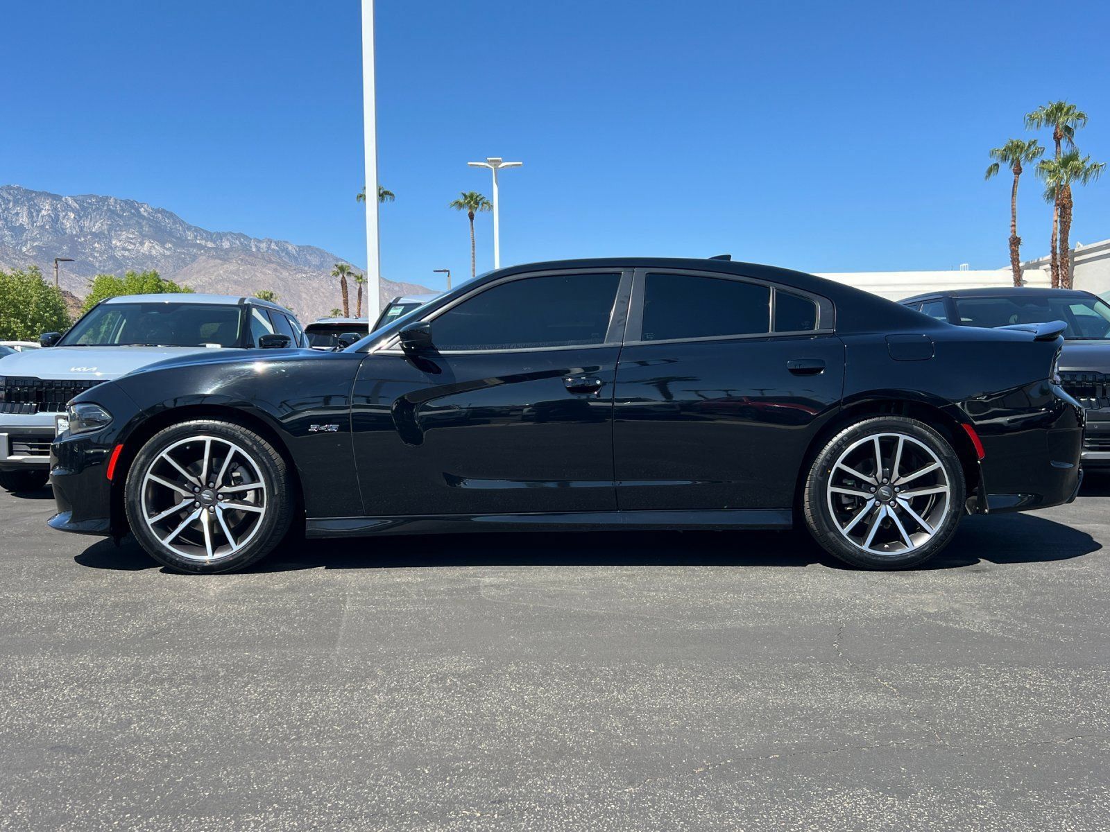 Used 2023 Dodge Charger R/T RWD image 6